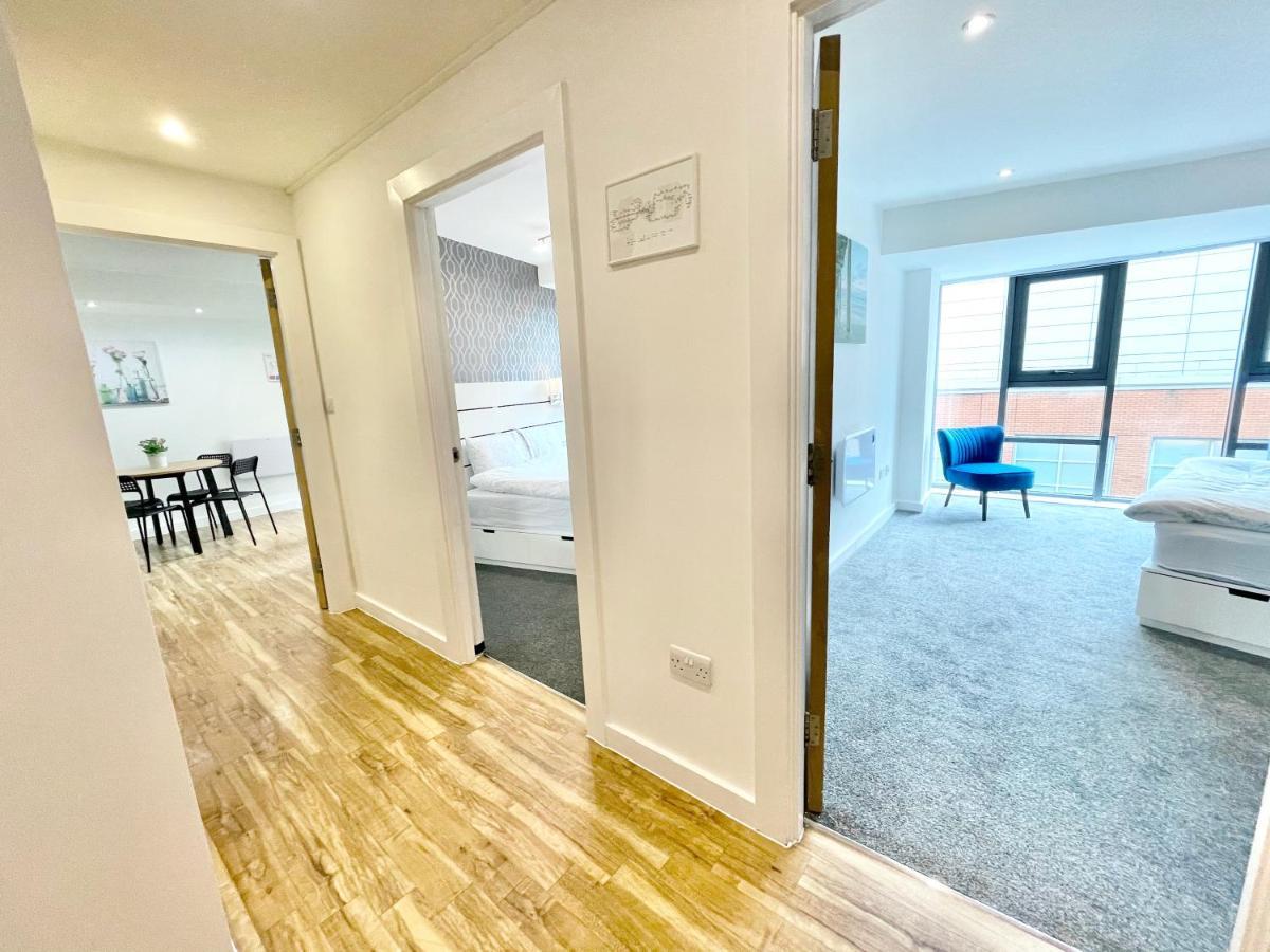 Апартаменты The Works-Fresh 2Bed In Centre, Opposite Arndale. Манчестер Экстерьер фото