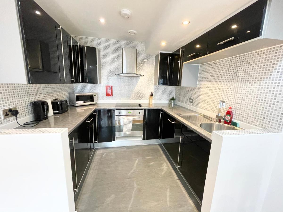 Апартаменты The Works-Fresh 2Bed In Centre, Opposite Arndale. Манчестер Экстерьер фото